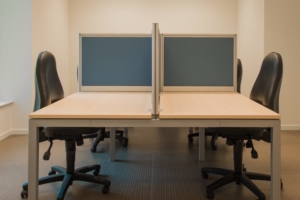 多人辦公室-2~3人辦公室